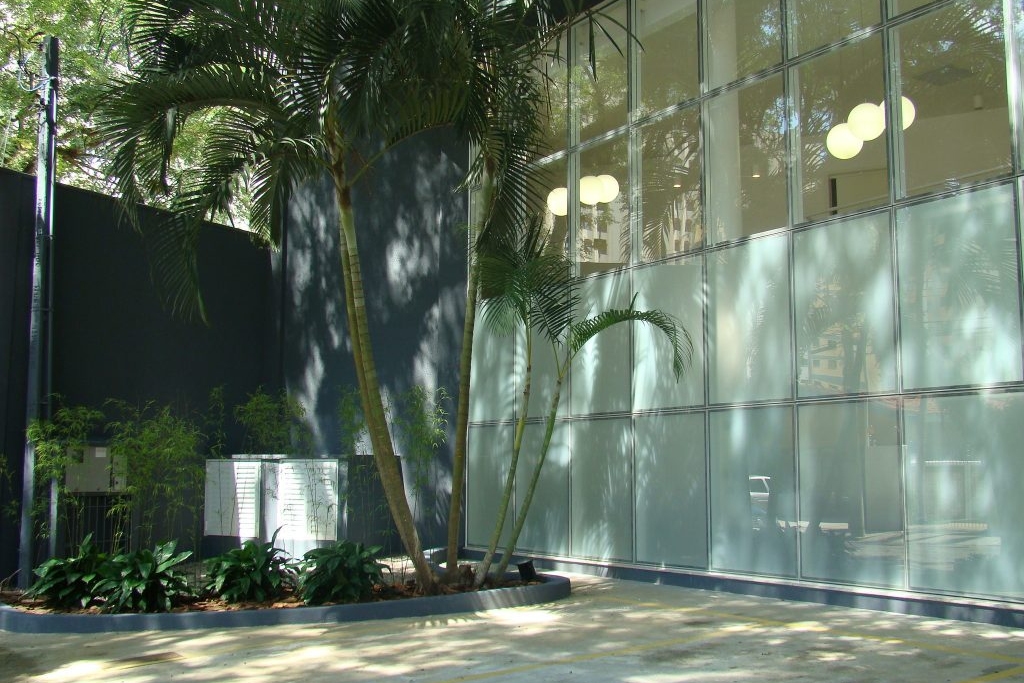 gallery grid image